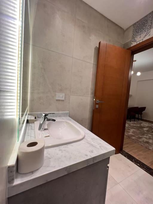 White Palace Served 11 Appartement